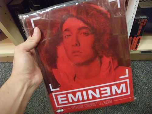 EMINEMである。