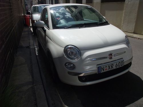 やっぱFiat500カコイイ。