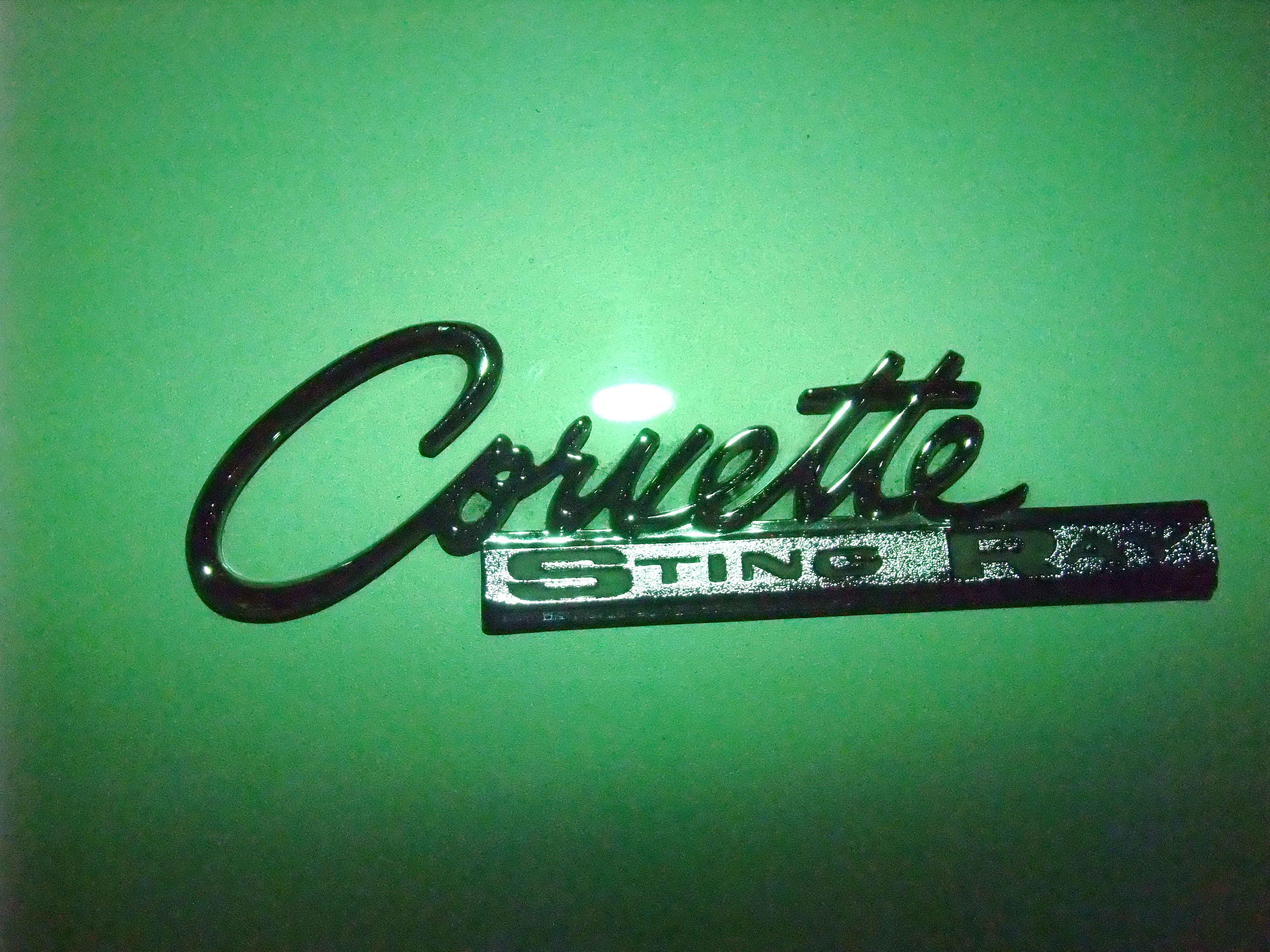 Corvette Stingrayがウチの真ん前に Reason To Be Cheerful Part 3